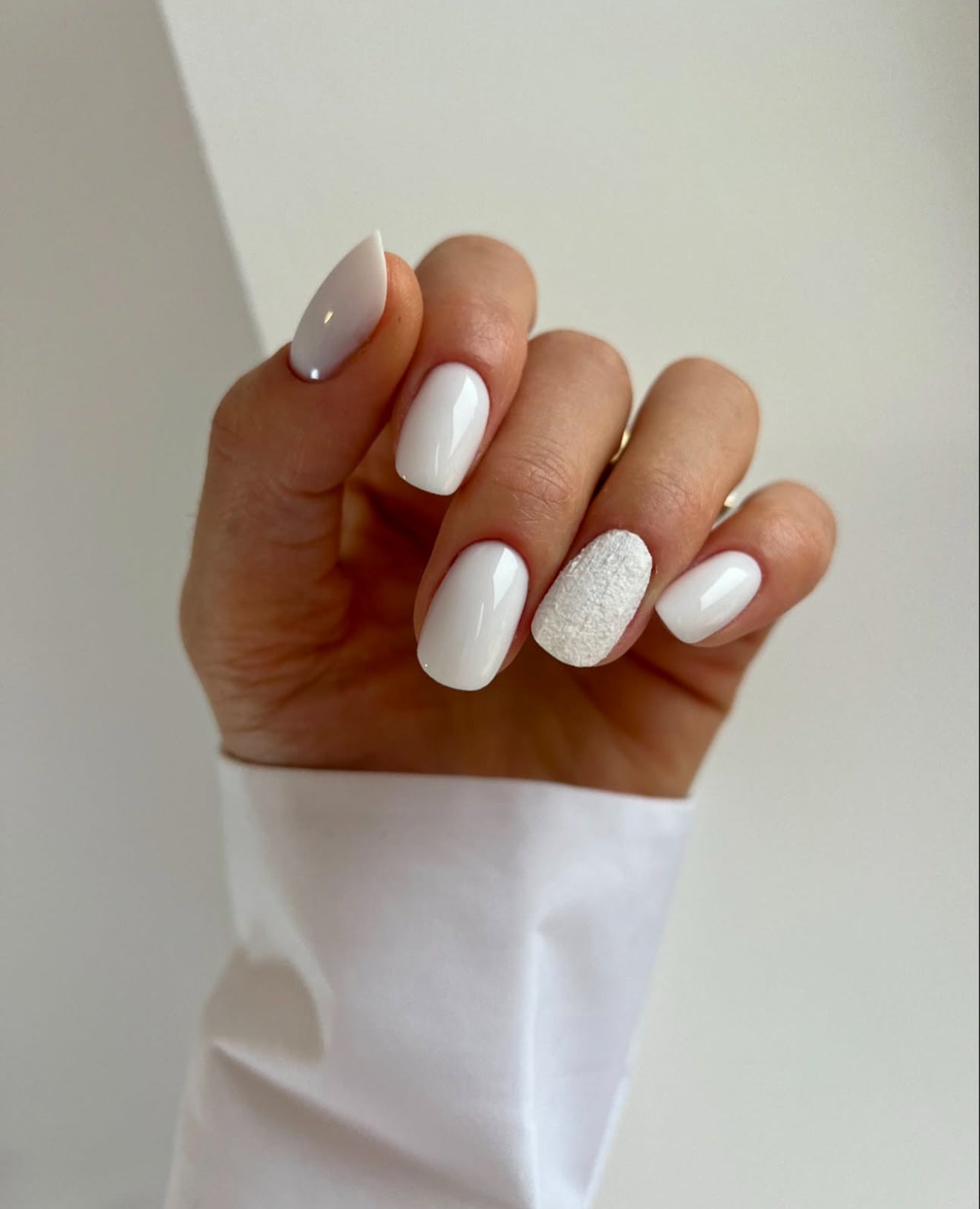 Snow White Self Levelling Builder Gel 30g