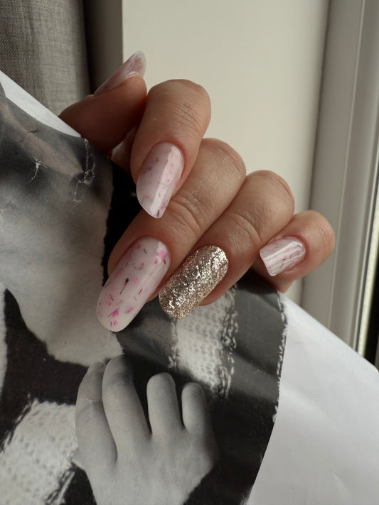 Blush Petal Mist Builder Gel 30g