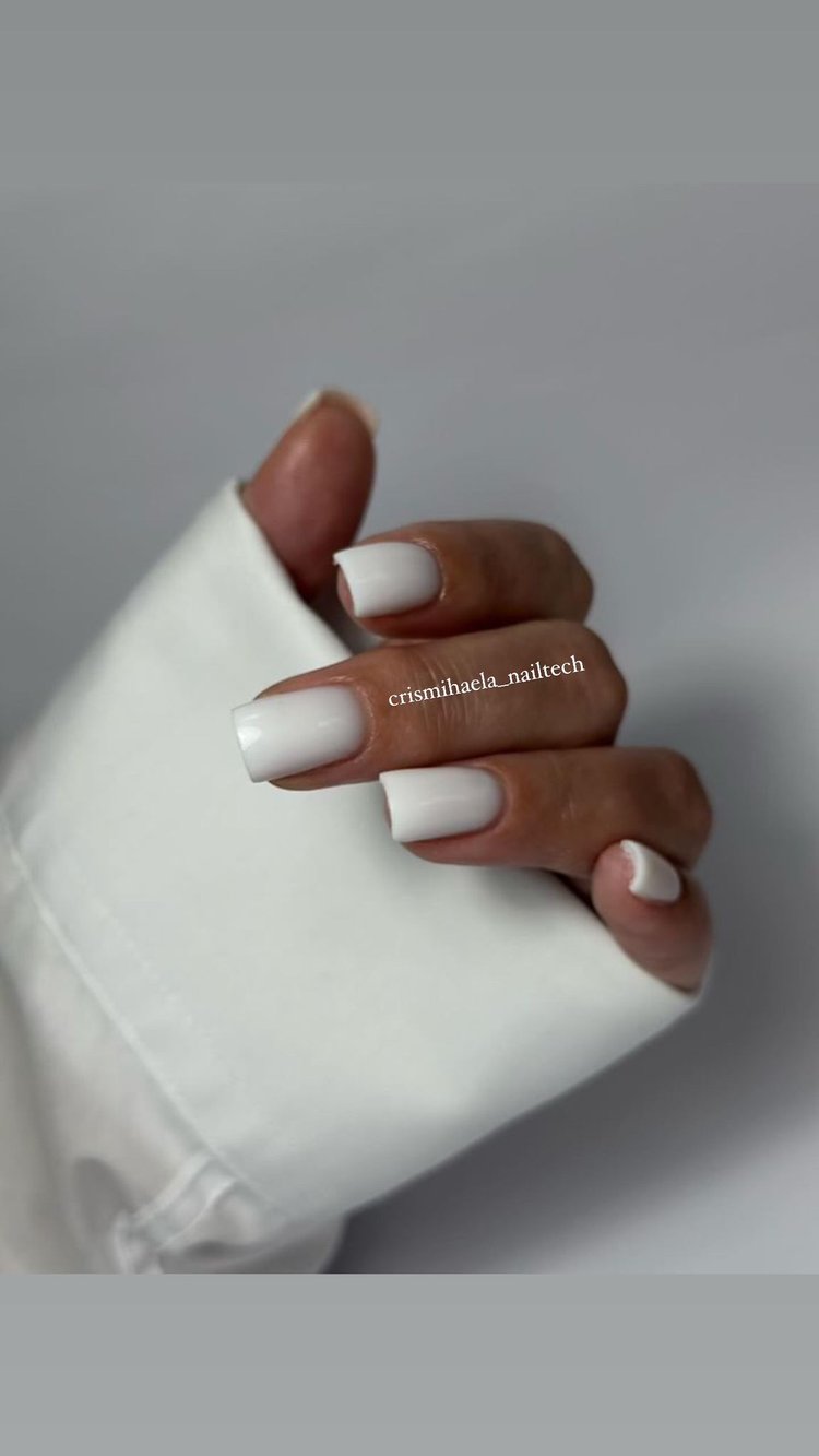 Snow White Self Levelling Builder Gel 30g